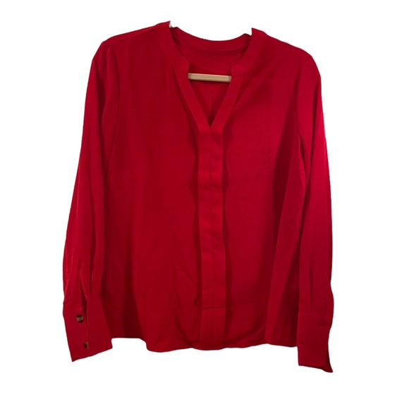 beautiful red long sleeve blouse - Picture 2 of 6